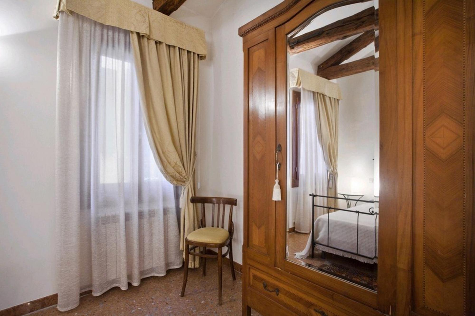 Simeone Iv Grande Locappart Apartment Venedig